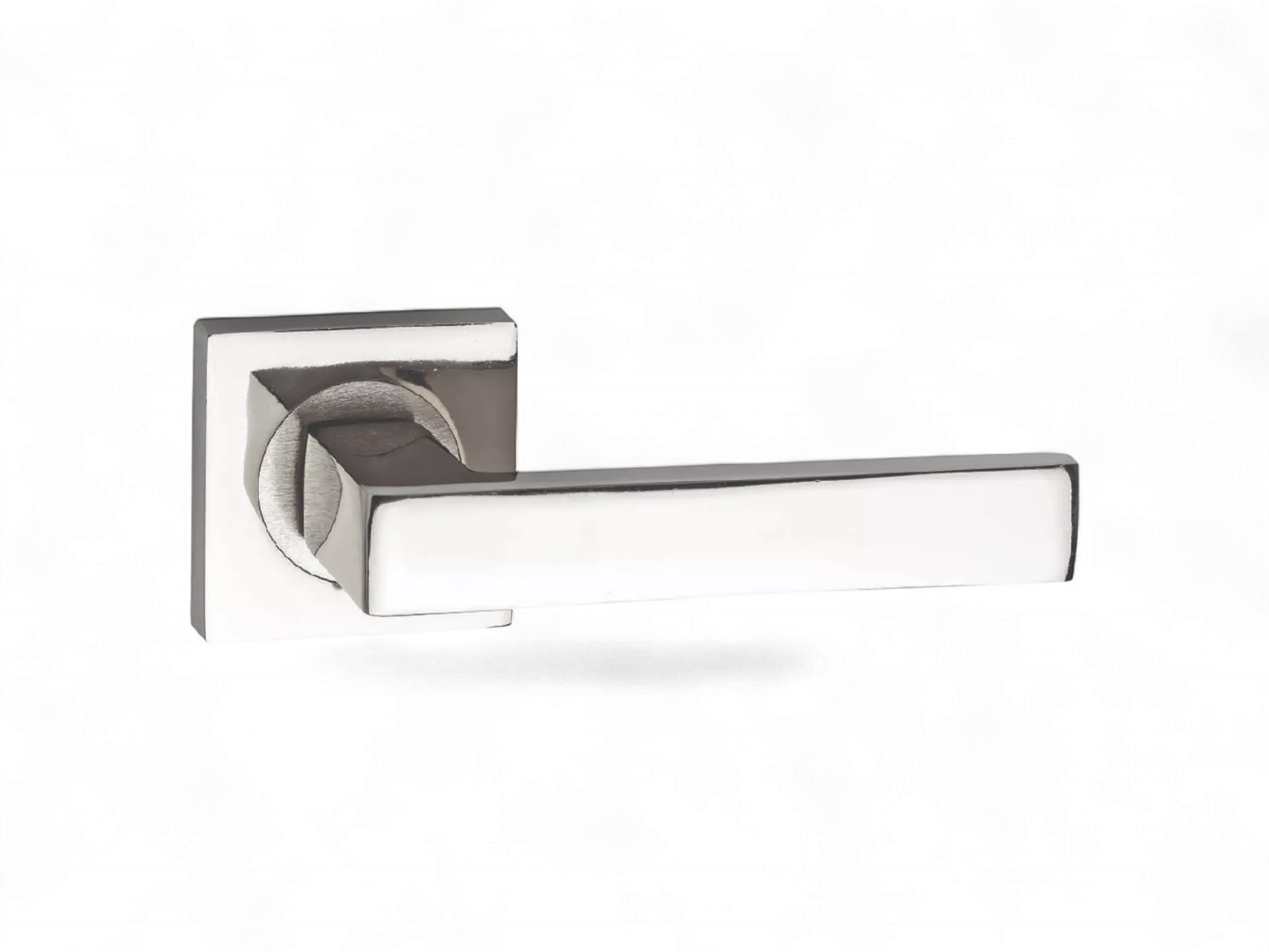 Beril Door Handle